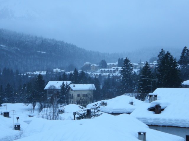 lavaronemoresnow17.jpg