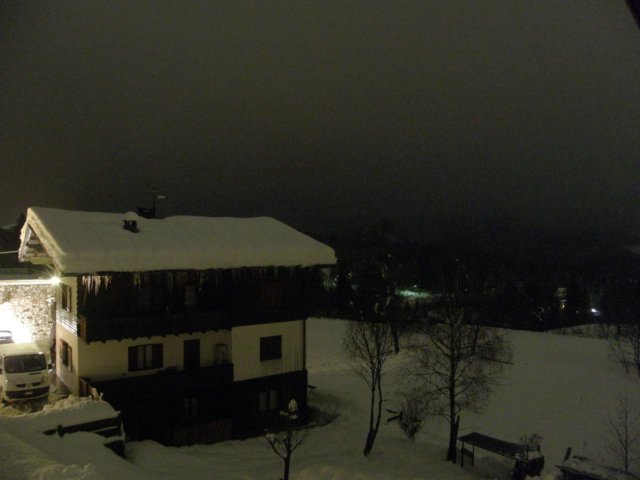 lavaronemoresnow3.jpg
