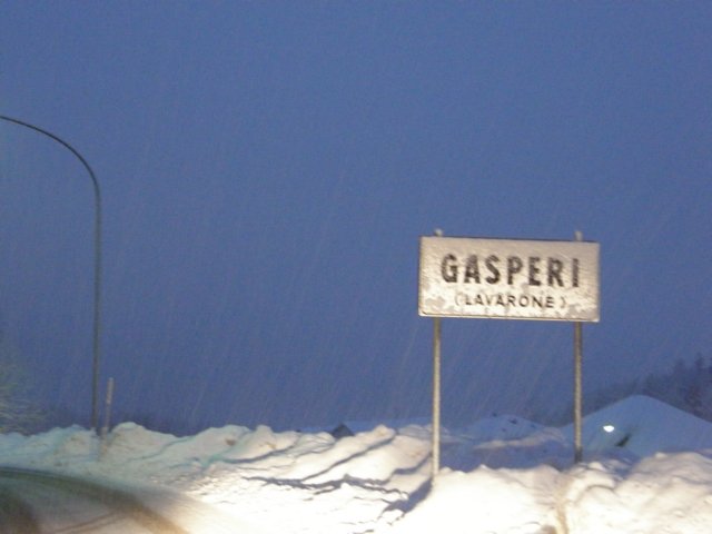 lavaronemoresnow90.jpg