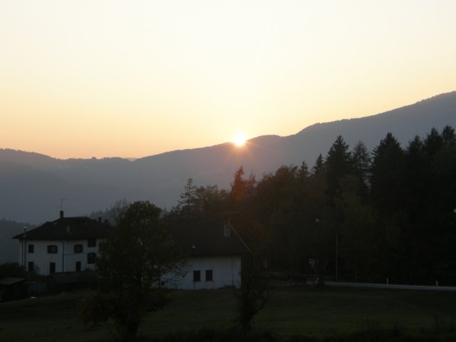 lavaroneautumninthewood90.jpg