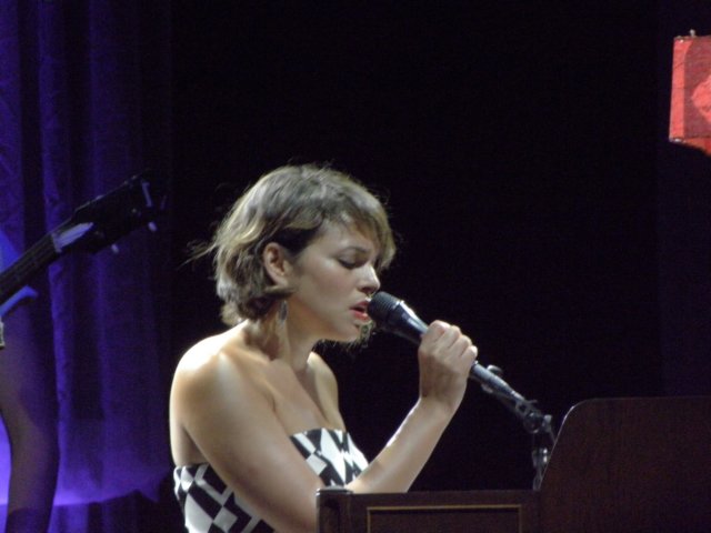 njsinmilan15.jpg