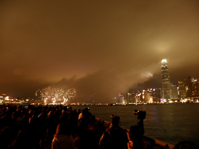 hkchinesenewyearsfireworks2701200939.jpg