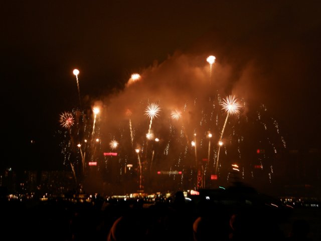 hkchinesenewyearsfireworks2701200940.jpg