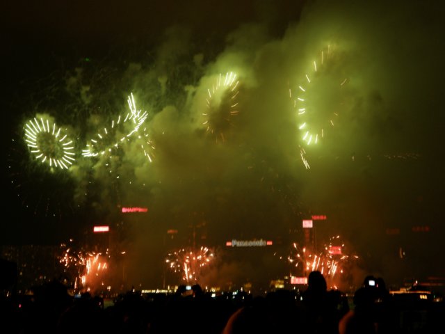 hkchinesenewyearsfireworks2701200944.jpg