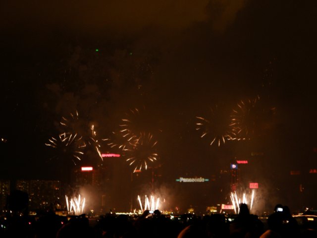 hkchinesenewyearsfireworks2701200946.jpg