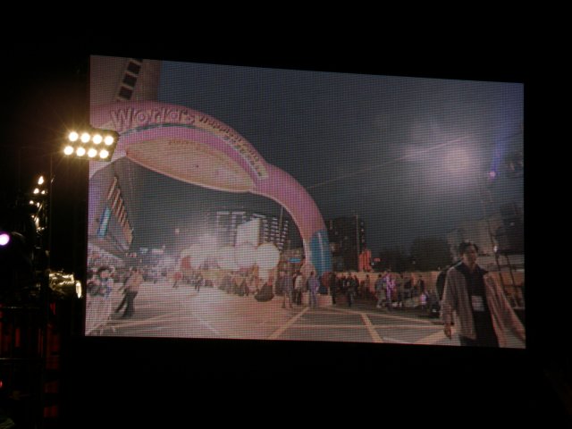 hkchinesenewyearsparade260120092.jpg