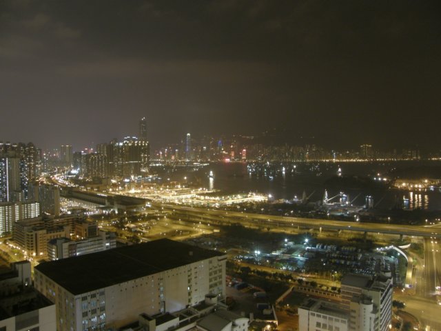 hkislandfromlaichikok29122008.jpg