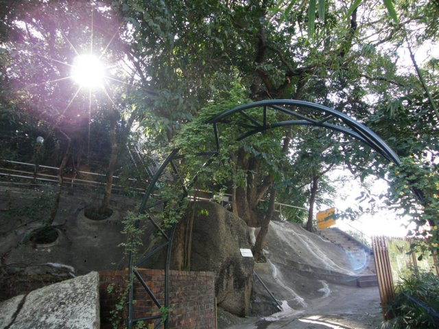 hkchekungtempleandtsangtaiuk0201200828.jpg