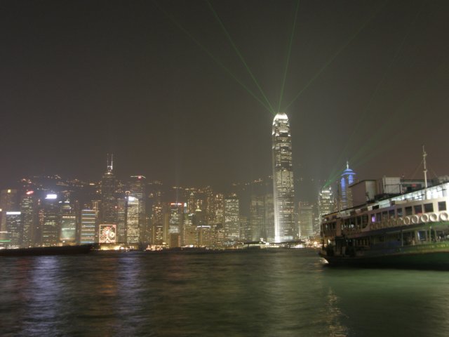 hklightsshow1301200912.jpg