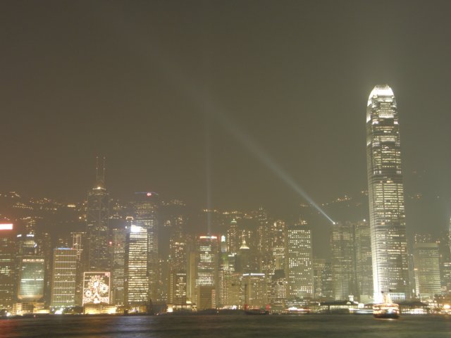 hklightsshow130120093.jpg