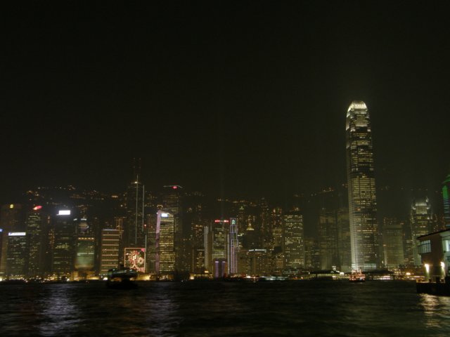 hklightsshow130120094.jpg