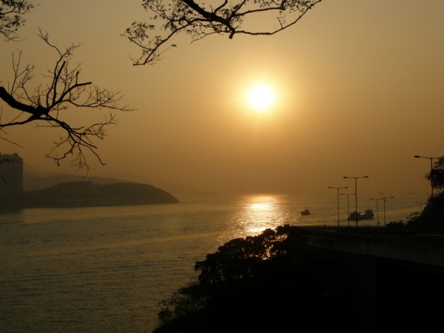 hksunsetontheharbour0201200823.jpg