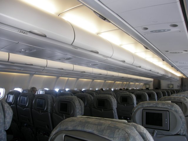 fromhktotaipei060120097.jpg
