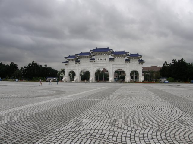 taipeichiangkaishekmemorialhall0701200917.jpg
