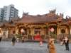 taipeilongshantemple070120092_small.jpg