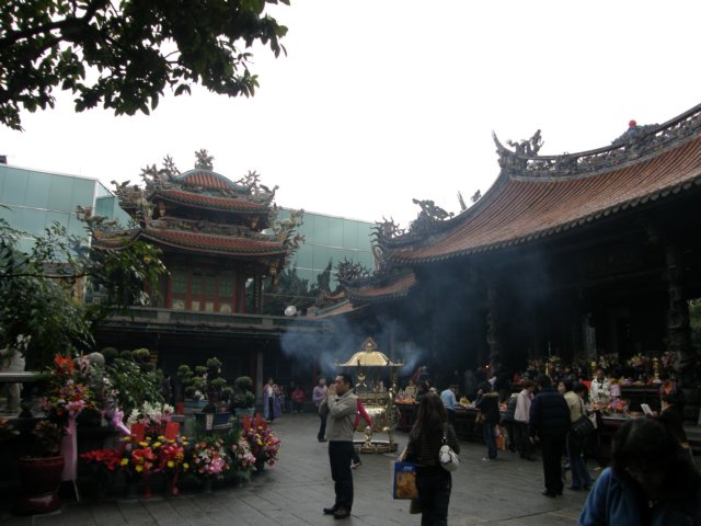 taipeilongshantemple0801200916.jpg