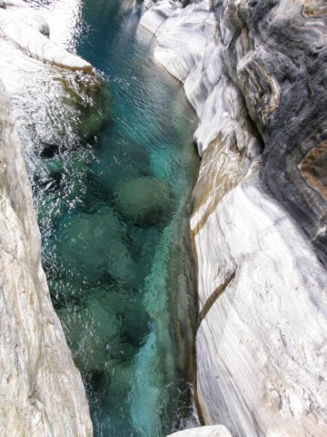 tarokonationalpark1101200959.jpg