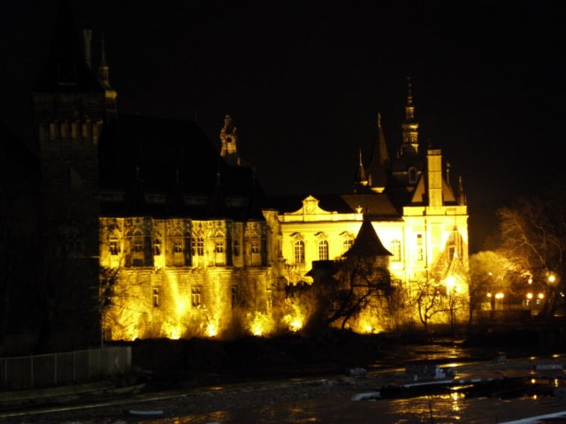 budapestdec2010203.jpg