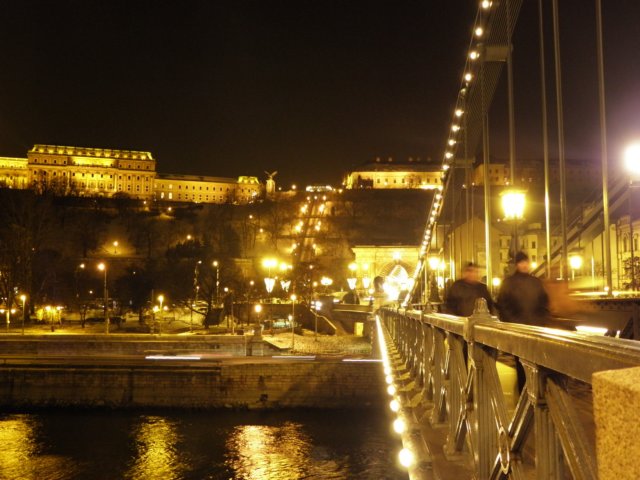 budapestdec201080.jpg