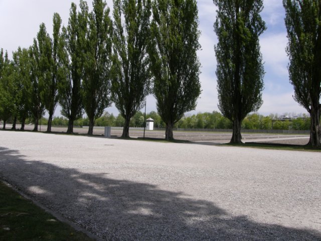 munichanddachauapril09139.jpg