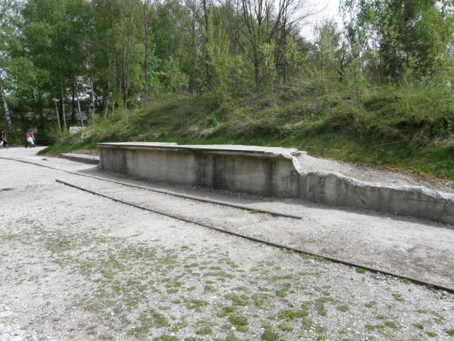 munichanddachauapril09188.jpg