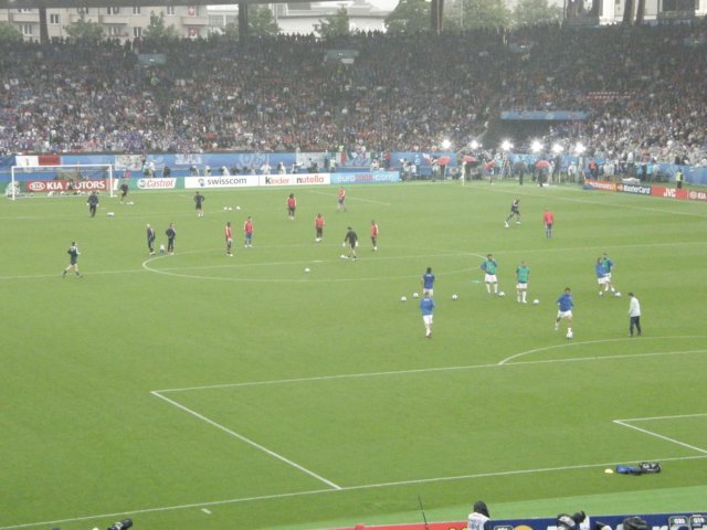 zuricheuro2008francevsitalyadieulebleu144.jpg