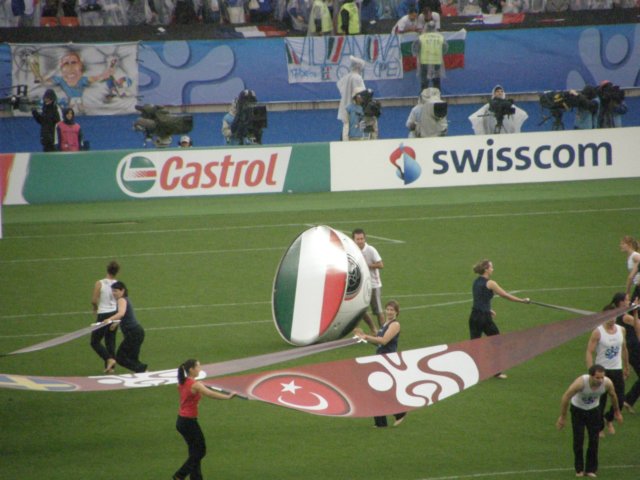 zuricheuro2008francevsitalyadieulebleu160.jpg