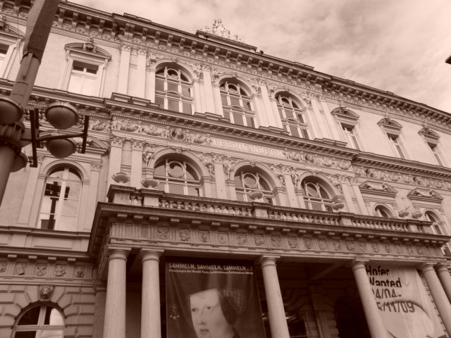 innsbrucknov0986.jpg