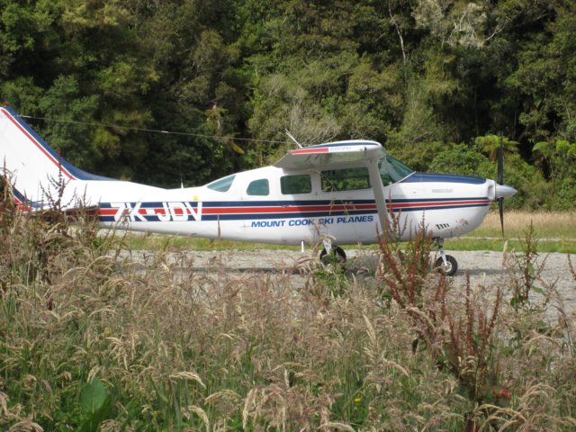newzealandfranzjosefflight154.jpg