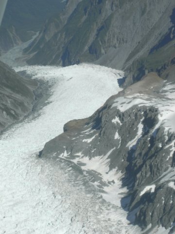 newzealandfranzjosefflightfranzjosefglacier2.jpg