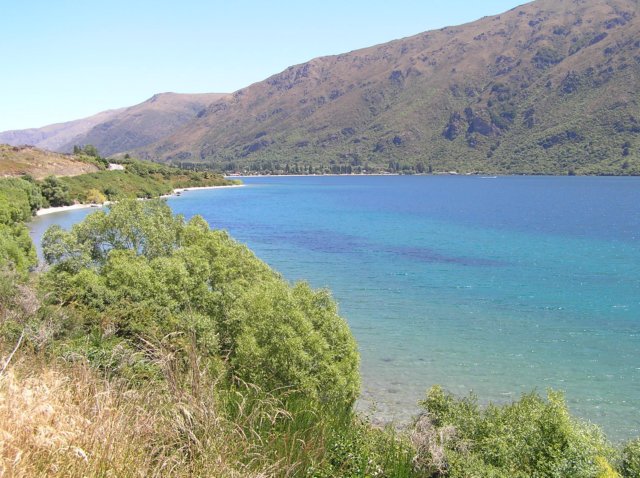 newzealandinvercargilltoqueenstownlakewakatipu2.jpg