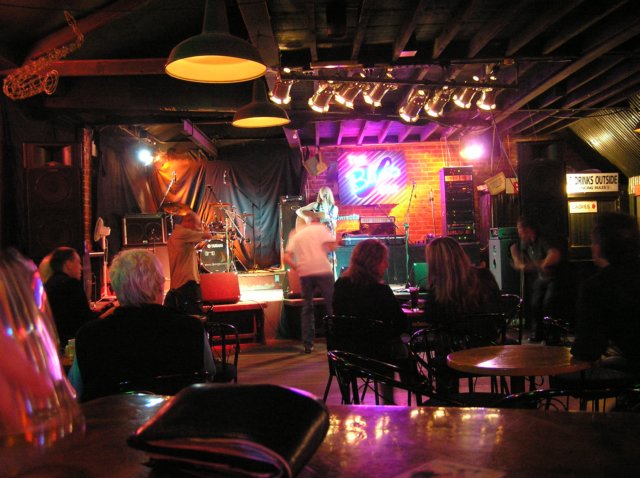 newzealandchristchurchleavingparty3.jpg