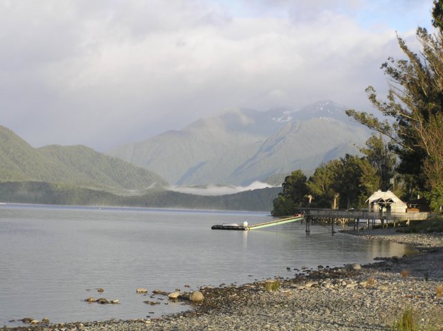 newzealandteanausunrise2.jpg
