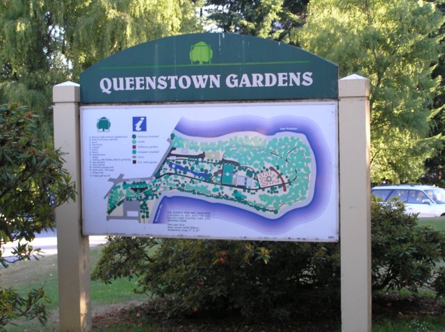 newzealandqueenstowngardens36.jpg