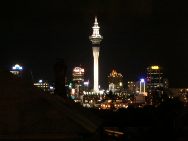 newzealandauklandbynight.jpg