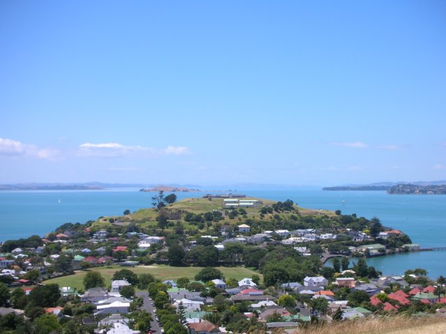 newzealandauklanddevenportviewfrommountvictoria3.jpg