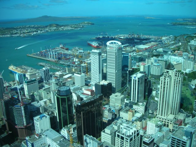 newzealandauklandfromskytower20.jpg