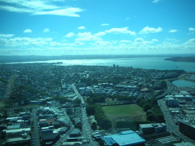 newzealandauklandfromskytower40.jpg