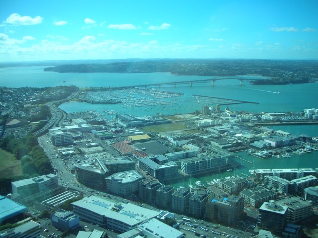 newzealandauklandfromskytower42.jpg