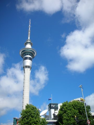 newzealandauklandskytower2.jpg