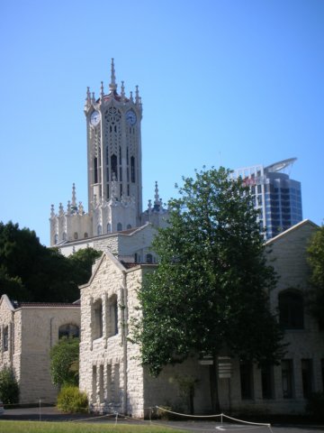 newzealandauklandvictoriauniversity.jpg