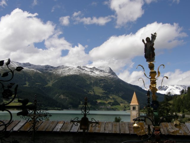 lagodiresia19070936.jpg