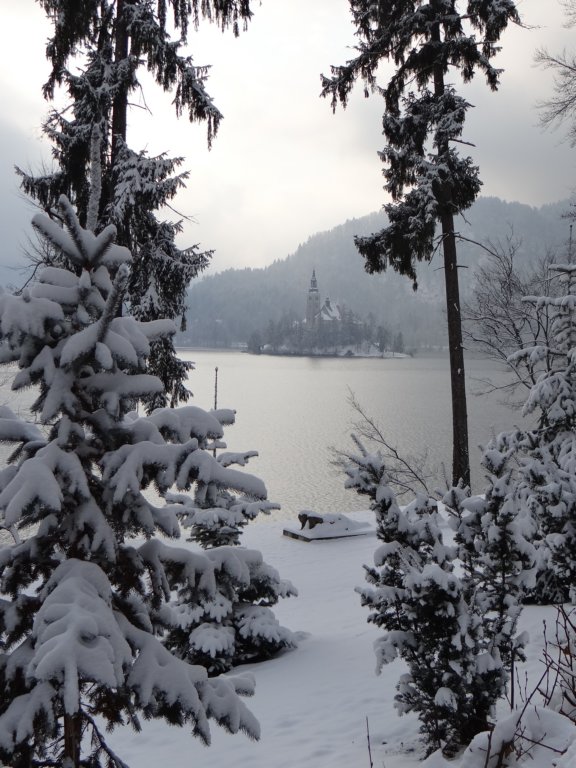 lakebled45.jpg
