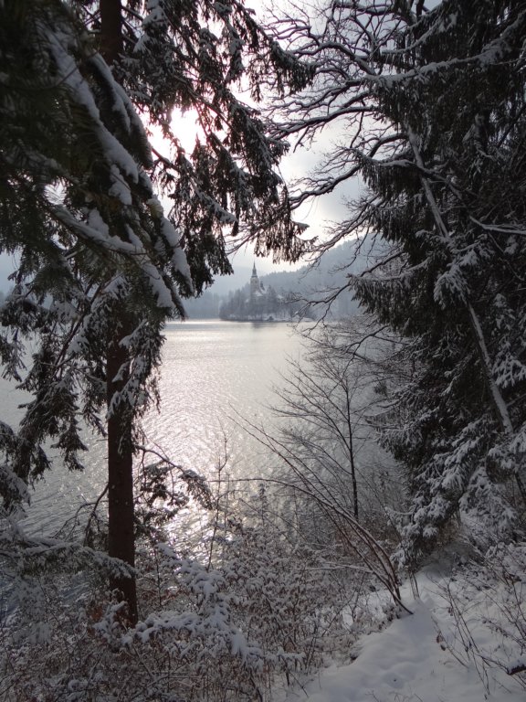 lakebled48.jpg