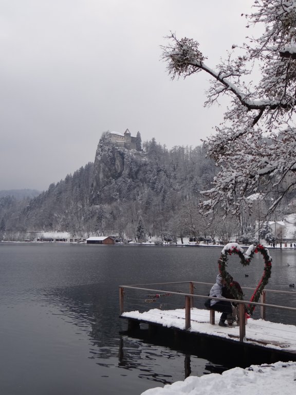 lakebled85.jpg