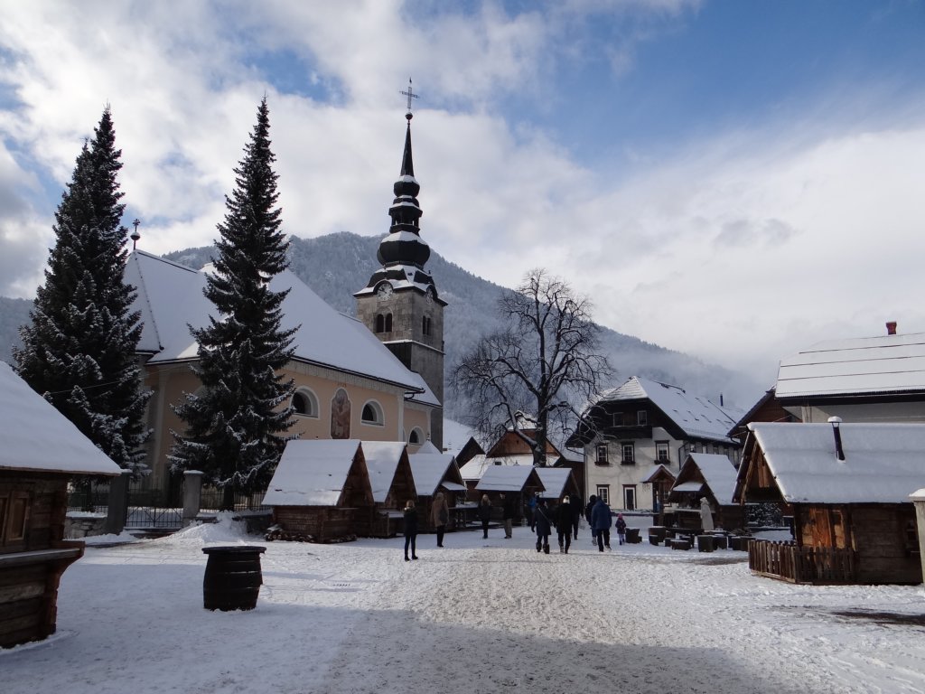 lakebled98.jpg