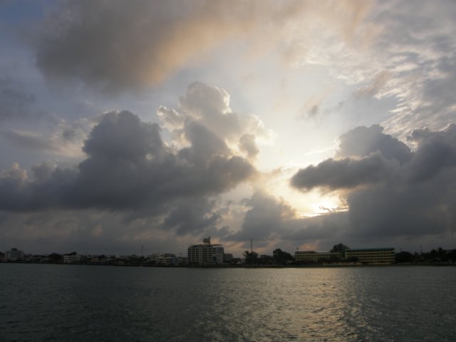thailand20091040.jpg
