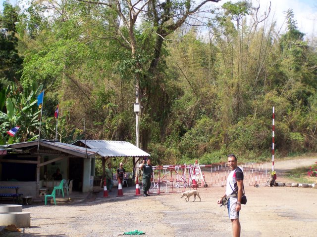 thailand20091079.jpg