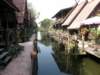 thailand20091041_small.jpg