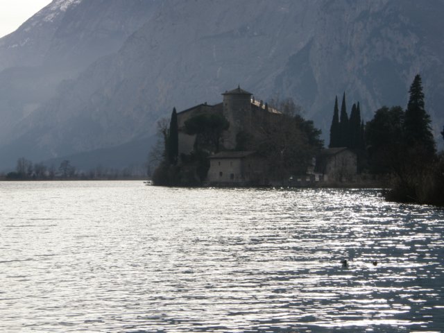 toblinoscastlerivadelgarda4.jpg